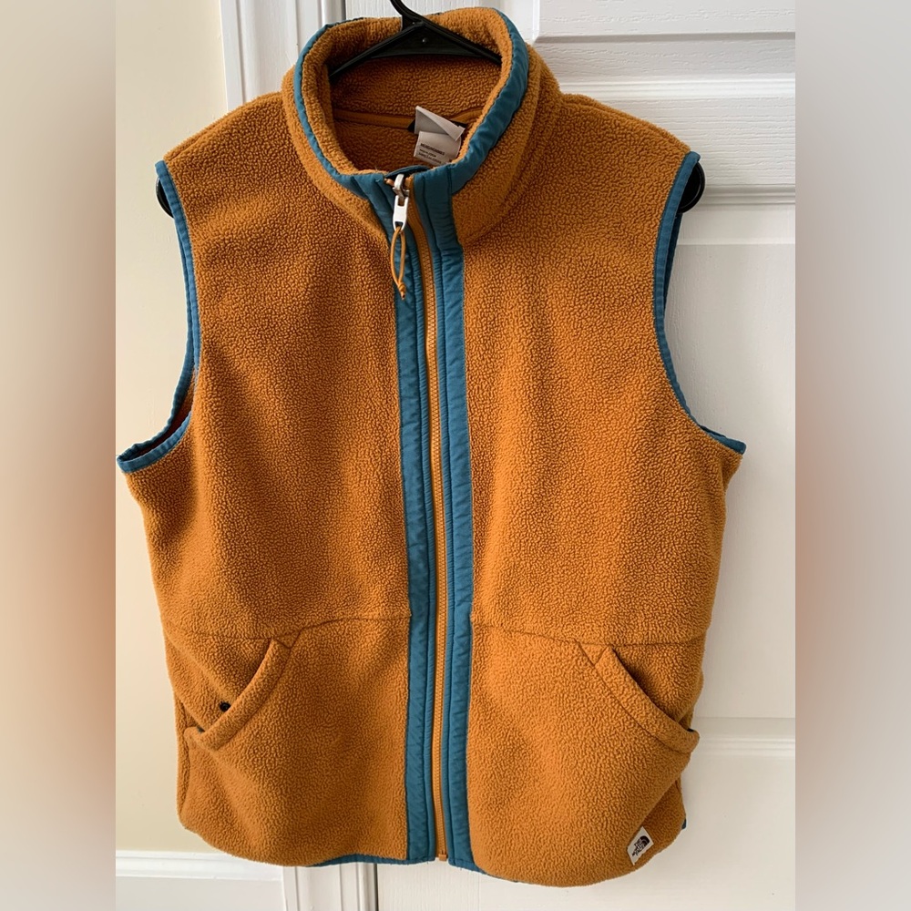 THE NORTH FACE Men’s Carbondale Vest - Sz Medium